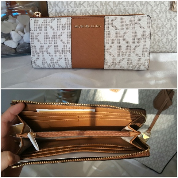 NWT Michael Kors Mercer & Wallet - Picture 6 of 8